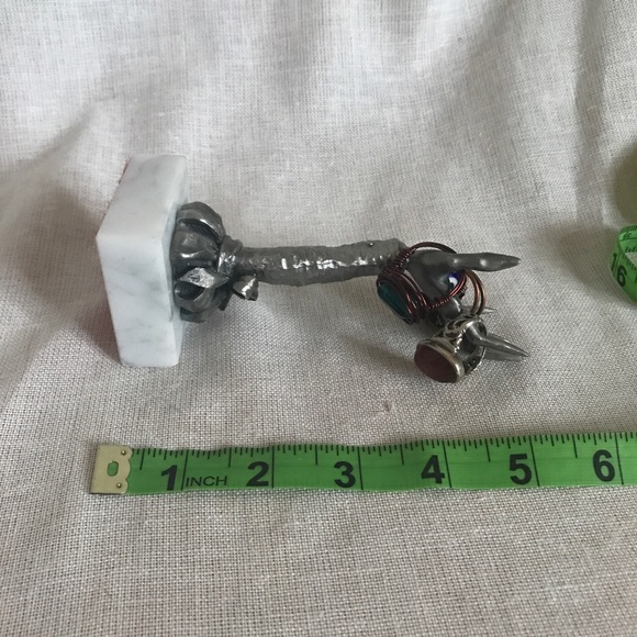 Jewelry Ring Holder - Theatrical Arm - Picture 6 of 8